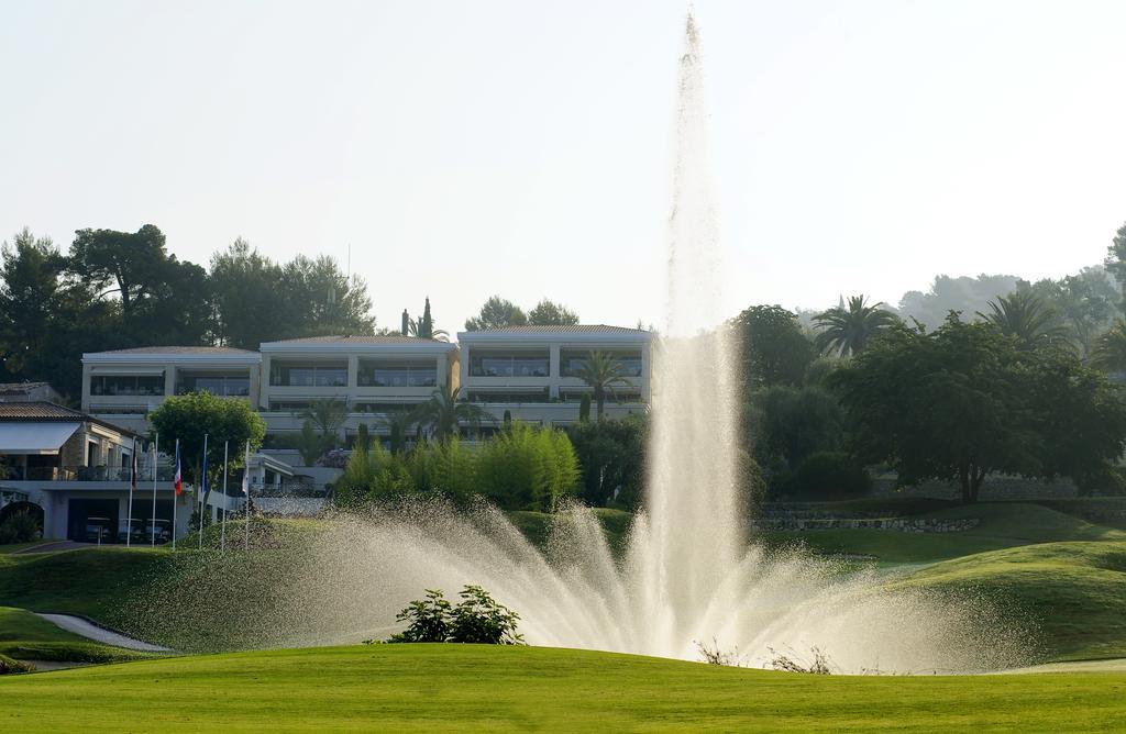 Royal Mougins Golf, Hotel & Spa De Luxe Exterior photo